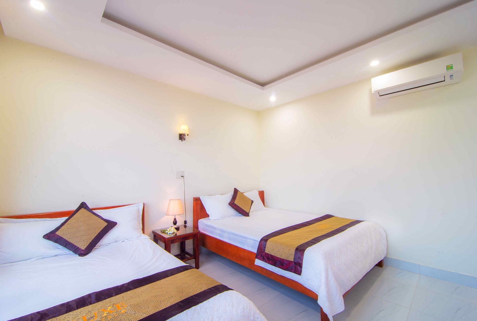 Luxe Hotel Ngu Hanh Son Kültér fotó